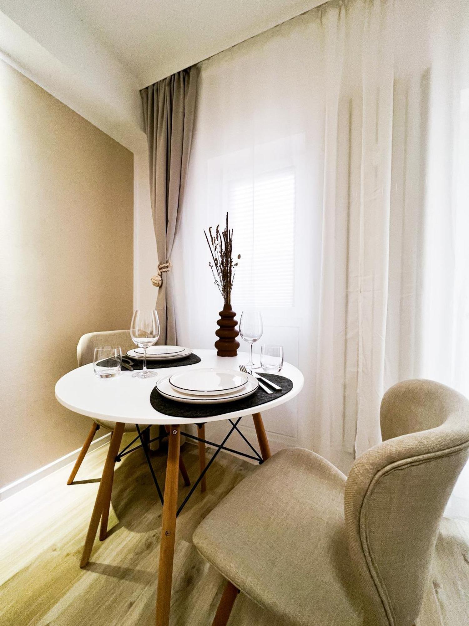 Qonroom - As Individual As You - Minden Kaiserstrasse 객실 사진